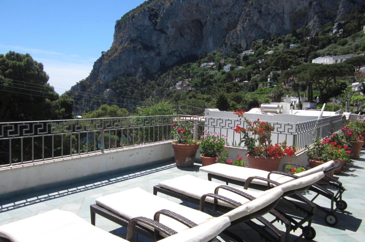 Nautilus Hotel 3*